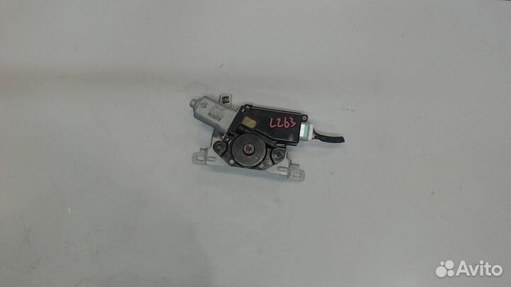 Двигатель электролюка Toyota Land Cruiser (100)