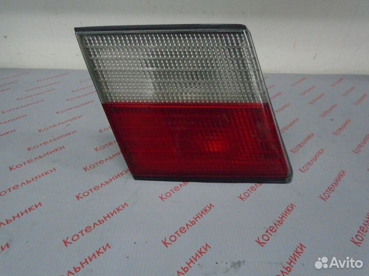 Nissan 26555-2F925 Фонарь задний левый