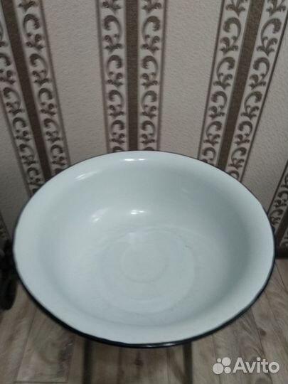 Таз эмалированный голубой