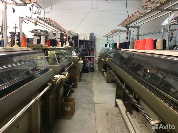 Вязальщица(вязальщик)