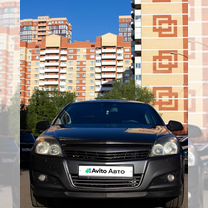 Opel Astra 1.8 AT, 2010, битый, 305 000 км, с пробегом, цена 730 000 руб.