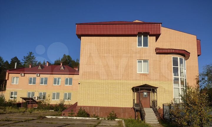 Здание, 2271.3 м²