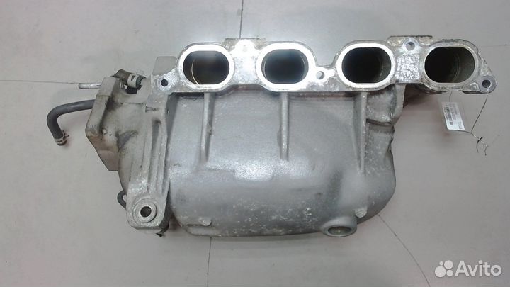 Коллектор впускной Toyota Celica, 2001