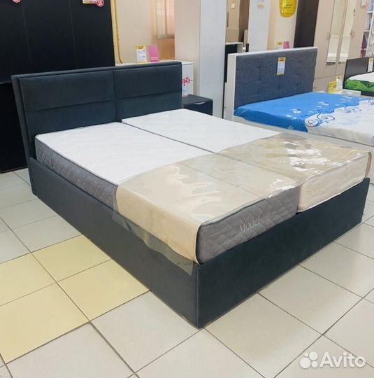 Кровать двуспальная