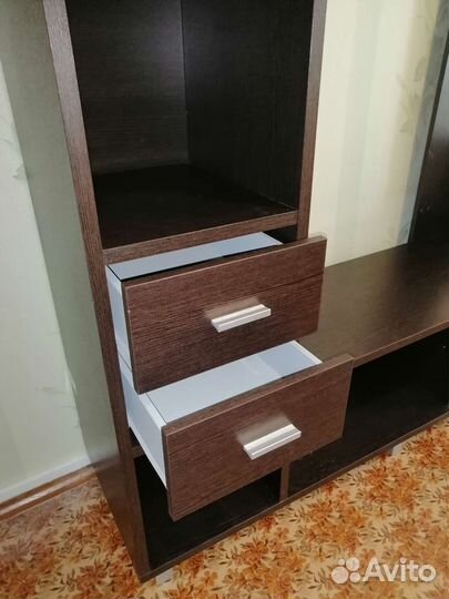 Тумба под тв