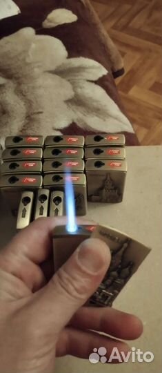 Зажигалка газовая