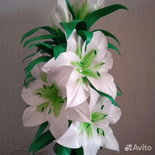 Светильник Лилия