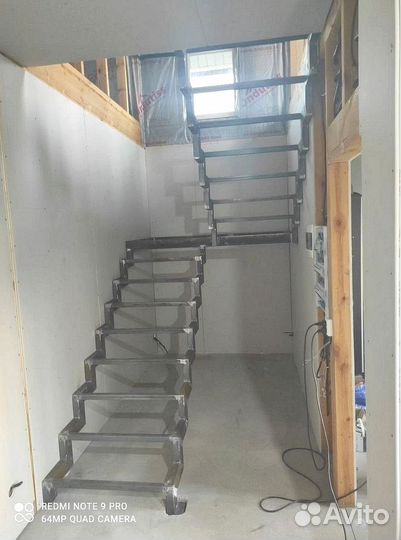 Каркас лестницы