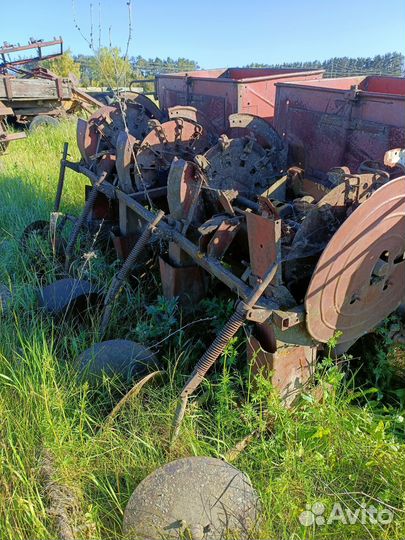 Запчасти на польскую косилку Картофеле сажалка