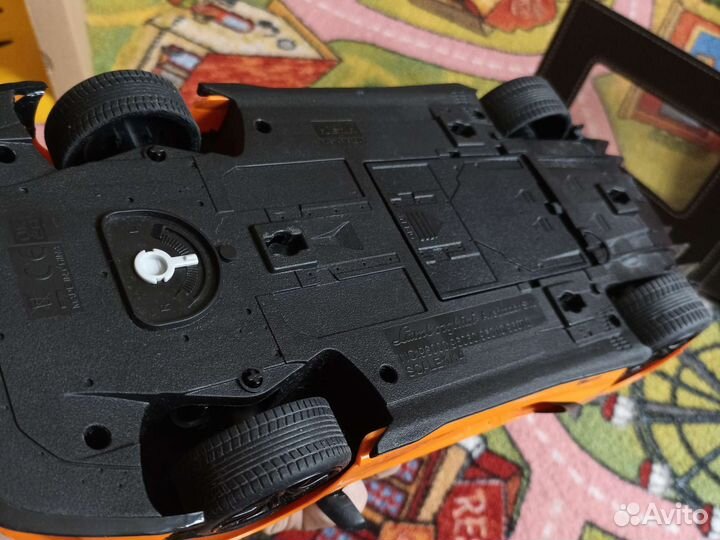 Новая машина Rastar 1:14 Aventador SVJ