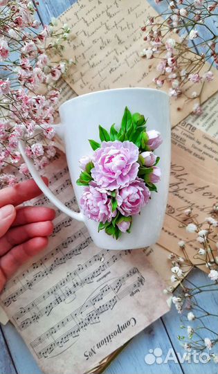 Кружка с декором из полимерной глины