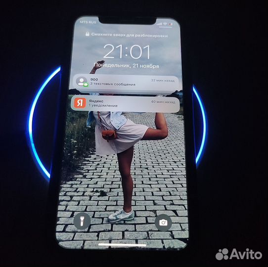 Беспроводное зарядное устройство для телефона