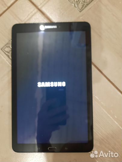 Планшет Samsung Galaxy Tab E 9.6