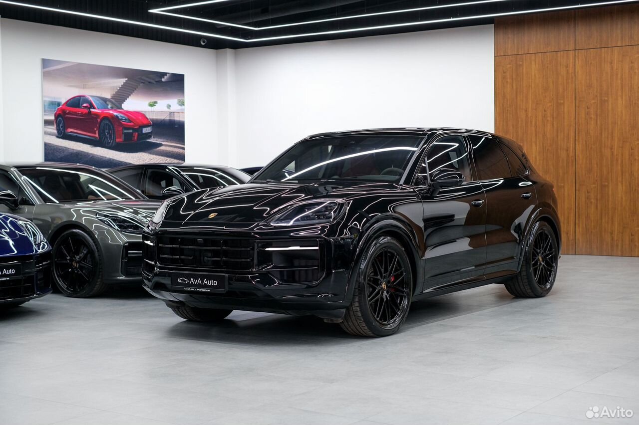 Porsche Cayenne GTS 4.0 AT, 2024, 9 500 км