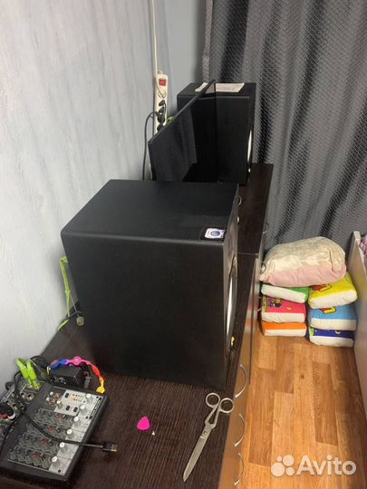 Мониторы Yamaha, пульт, стойки