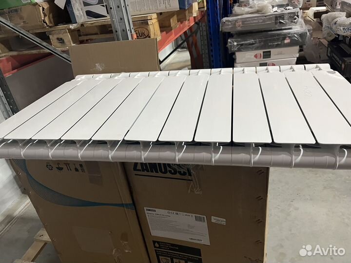 Биметаллический радиатор 12 секций