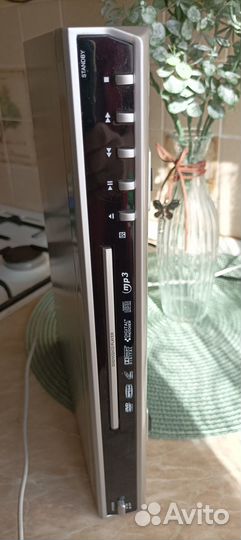 Портативный dvd плеер