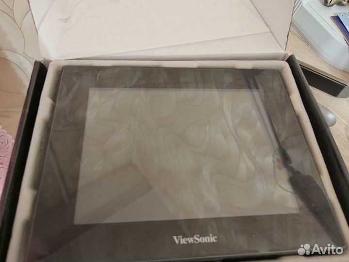 Электронная фоторамка новая