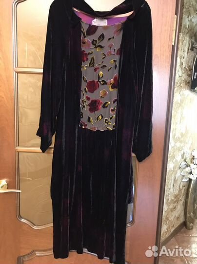 Дизайнерское платье