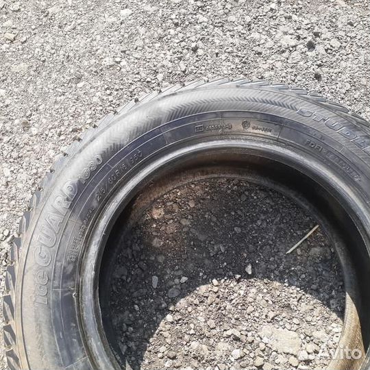 Yokohama Ice Guard IG30 215/60 R16