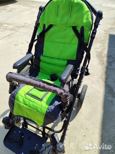 Инвалидная коляска