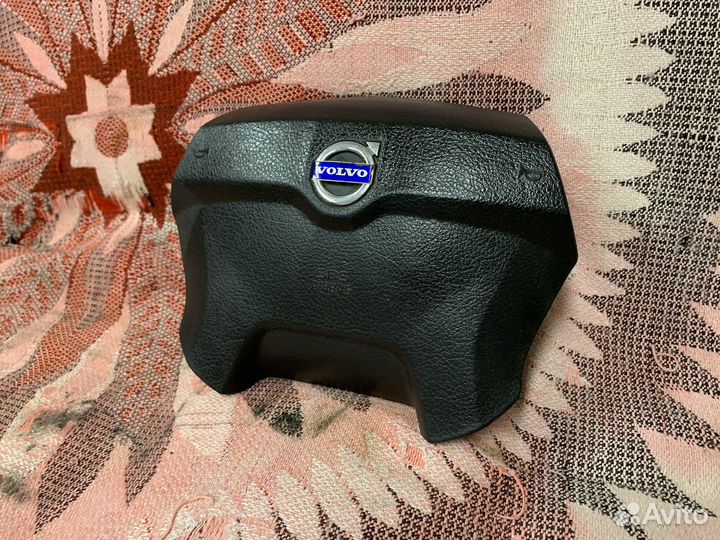 Подушка безопасности в руль Volvo XC90