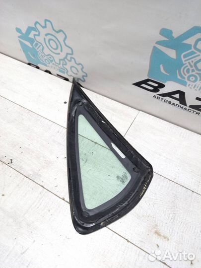 Форточка заднего левого крыла Volkswagen Polo 5