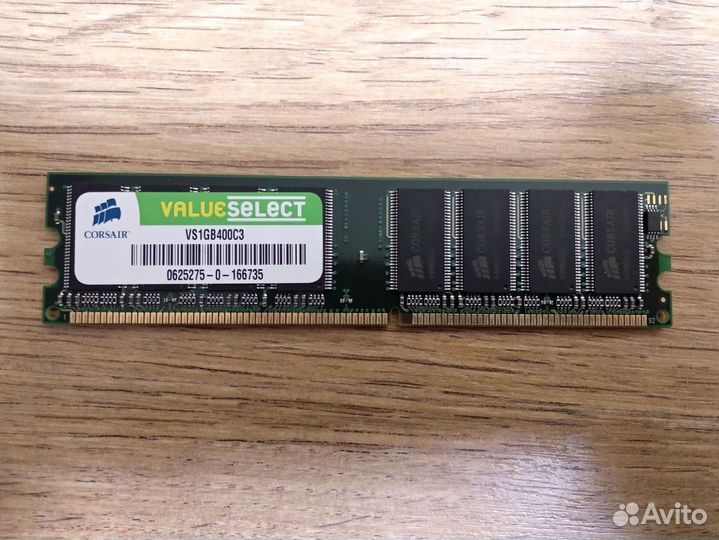 Память Corsair Value Select DDR sdram dimm 1 Гб