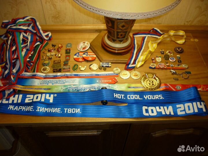 Значки и брелоки Олимп.Сочи и др