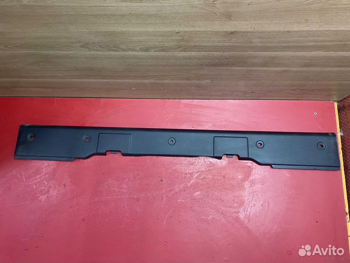 Обшивка багажника MR444238 Mitsubishi Lancer 9 CS