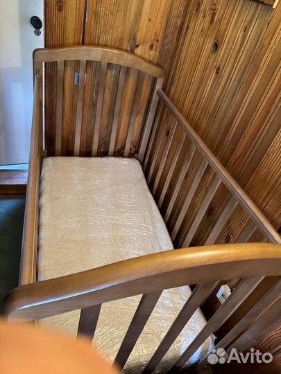 Продам детскую кровать