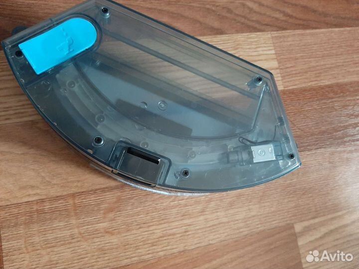 Запчасти на робот пылесос