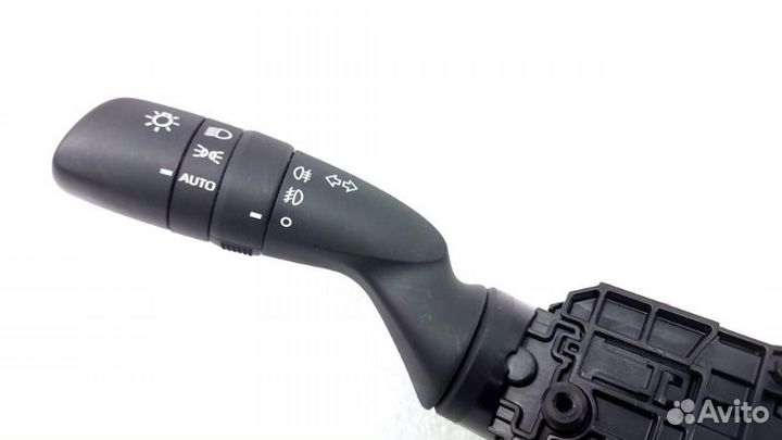 Переключатель поворотов подрулевой Toyota Camry