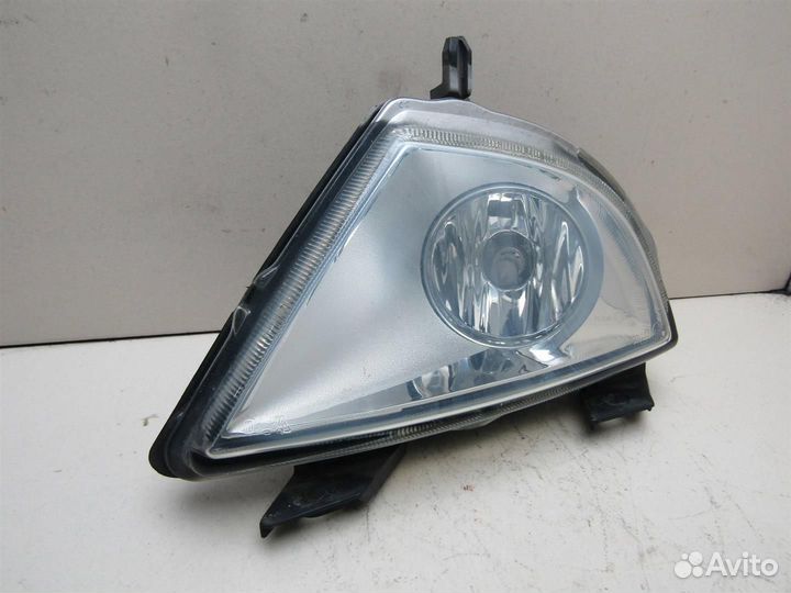 Фара противотуманная правая Ford Fiesta 2001-2007