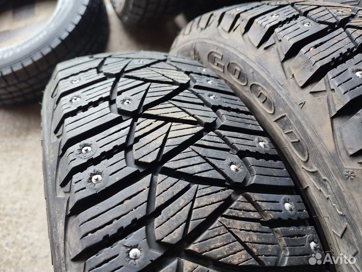 Goodyear Ultragrip 600 185/65 R15