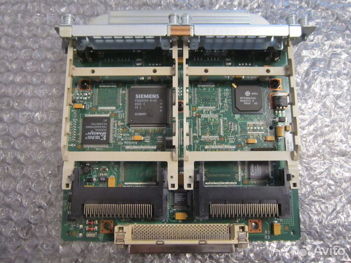 Модуль Cisco NM-2V