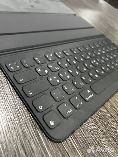 Клавиатура/Чехол iPad pro12.9 Smart Keyboard Folio