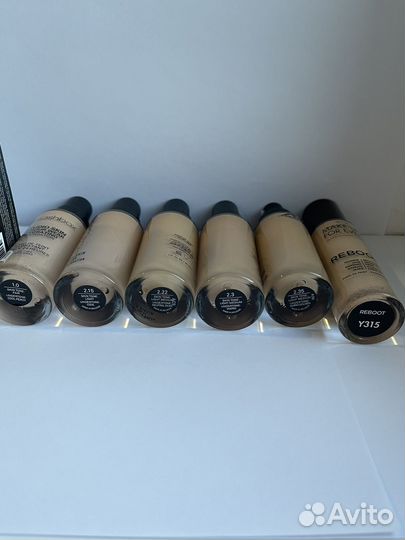 Smashbox Устойчивая тональная основа для лица