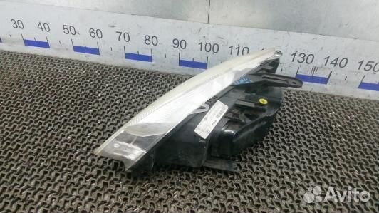 Фара правая ford C-MAX 1 (UML21MU01)