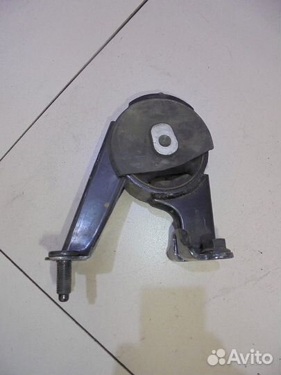 Подушка двигателя toyota ZVW30 зад
