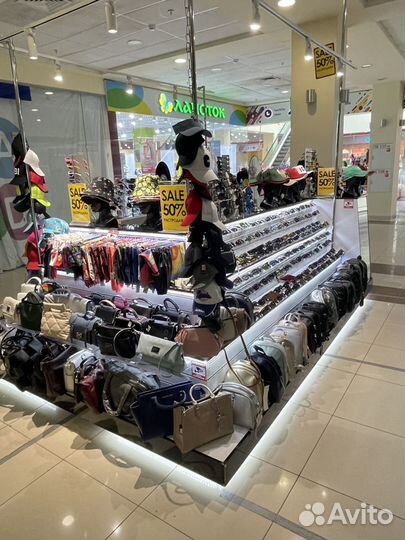 Продавец консультант ТК Космопорт