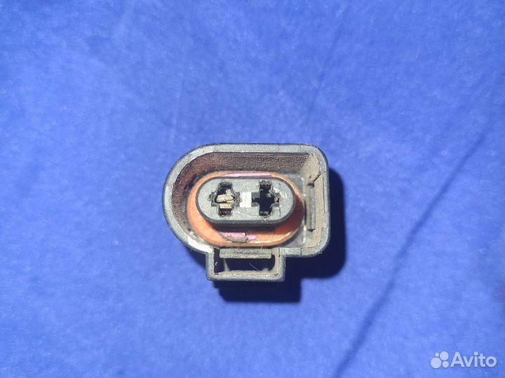 2х контактный разъем VAG Audi Volkswagen