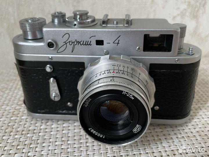 Фотоаппарат Зоркий 4. Индустар 26м