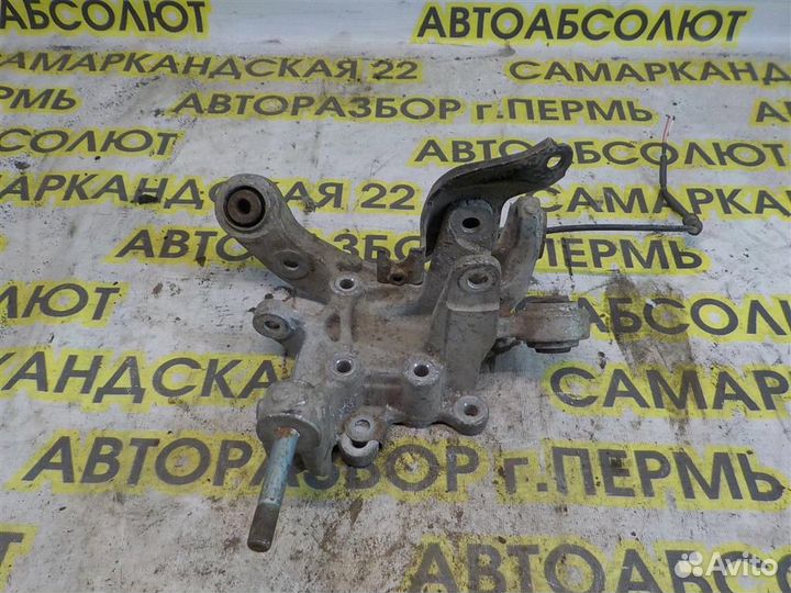 Кулак поворотный задний правый Honda Accord VII 2