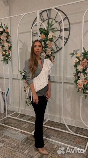 Волан на одно плече