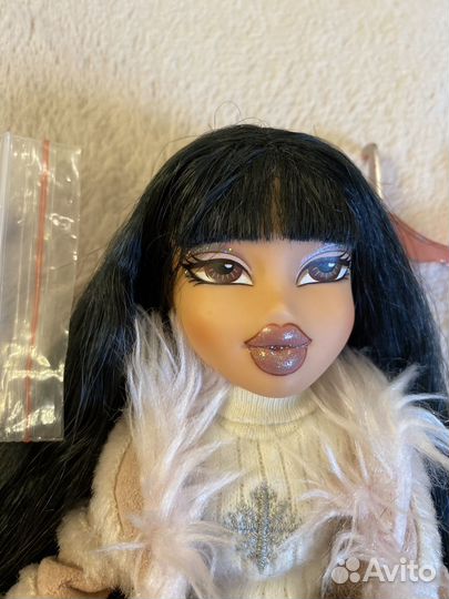 Кукла bratz Джейд winter wonderland