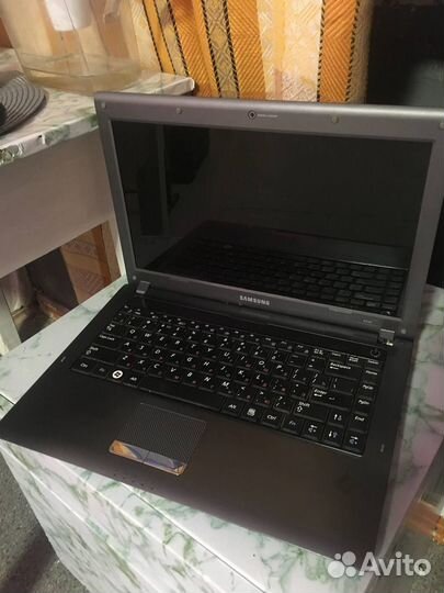 Ноутбук samsung
