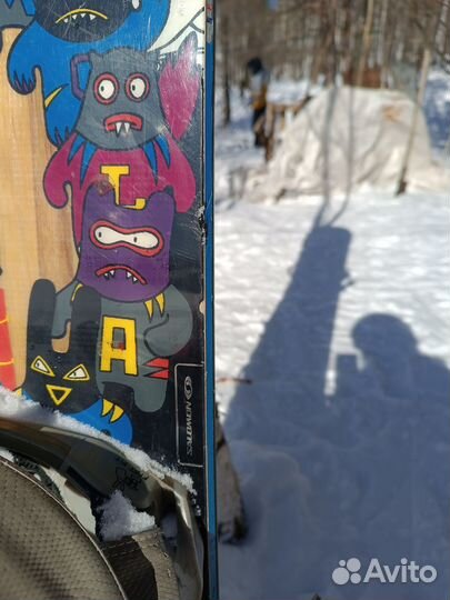 Сноуборд с креплениями 157