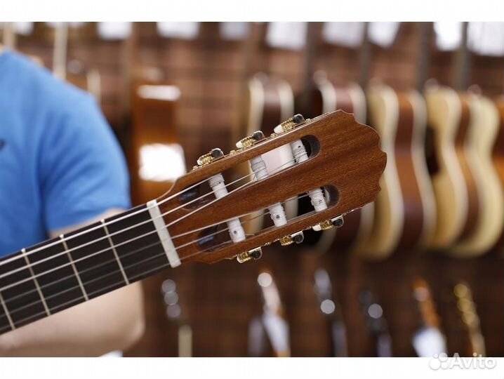 Kremona S62C 7/8 уменьшенная гитара