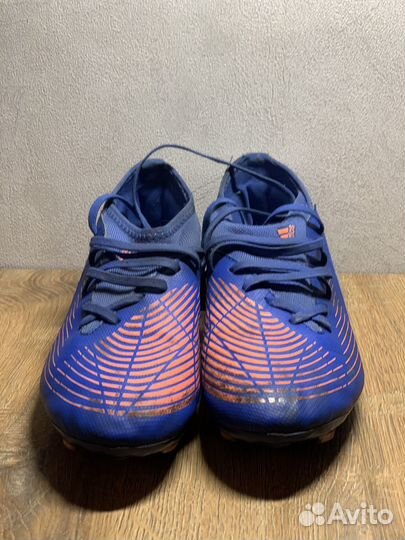 Детские футбольные бутсы